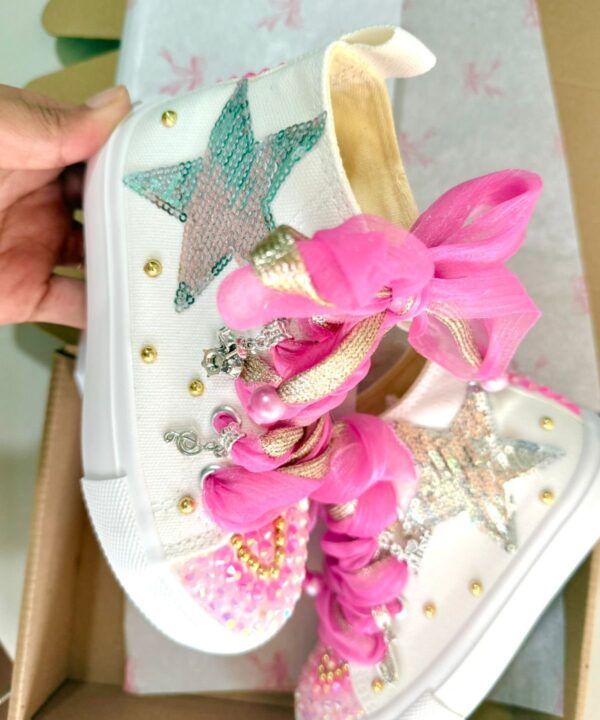 K-Pop Guerreras Fuscia Tenis